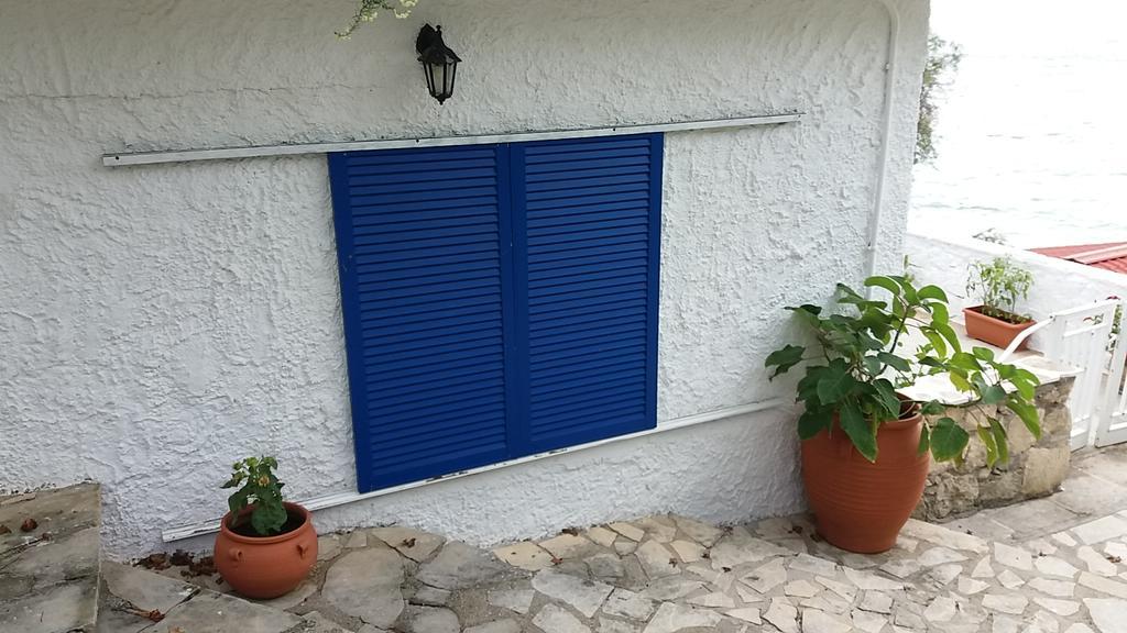 Constantinos Apartments لاسي المظهر الخارجي الصورة