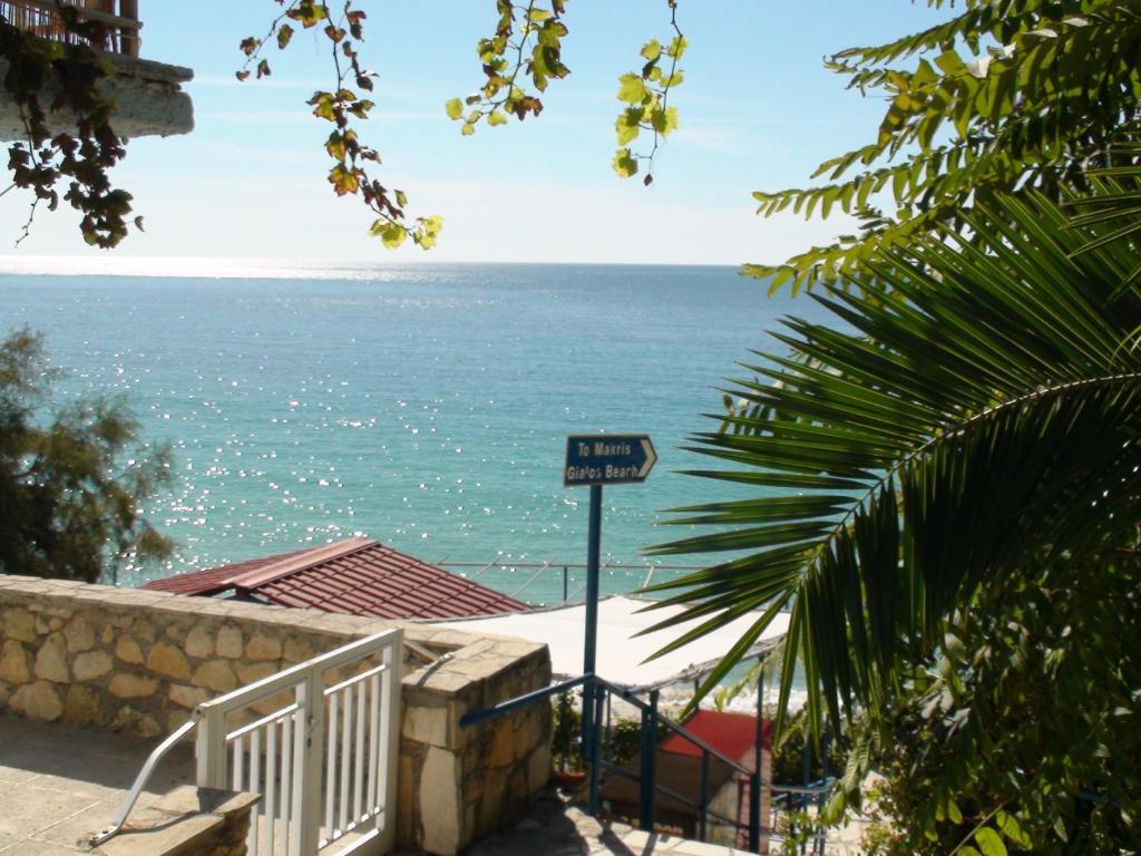 Constantinos Apartments لاسي المظهر الخارجي الصورة